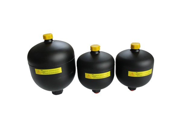 隔膜式蓄能器有哪些設(shè)計(jì)特點(diǎn)材料使用？